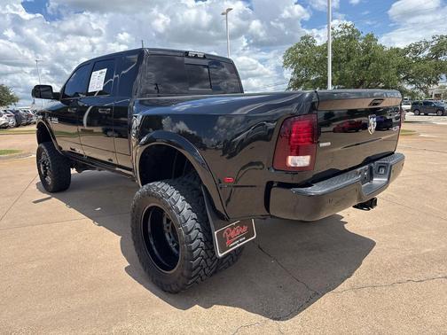 Black Clearcoat 2018 RAM 3500 Laramie