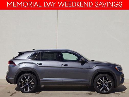 Platinum Gray Metallic 2025 Volkswagen Atlas Cross Sport 2.0T SEL Premium