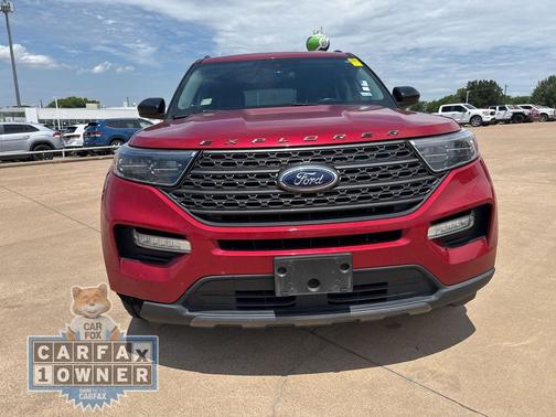 Red Metallic 2022 Ford Explorer XLT
