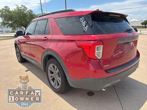 Red Metallic 2022 Ford Explorer XLT