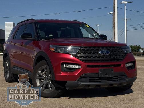 Red Metallic 2022 Ford Explorer XLT