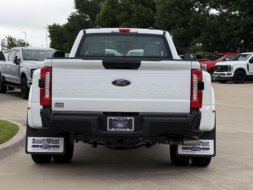 OXFORD WHITE 2026 Ford F-350 XL