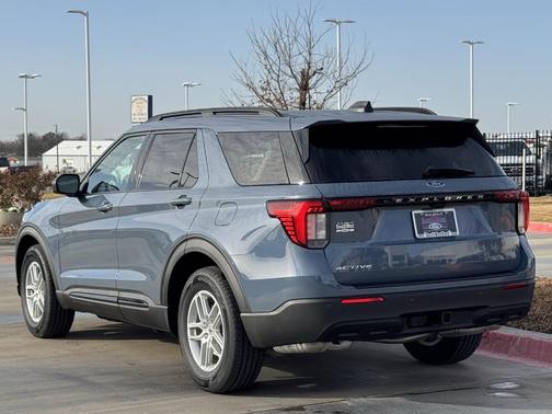 2026 Ford Explorer 
