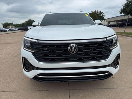 2024 Volkswagen Atlas Cross Sport 2.0T SEL