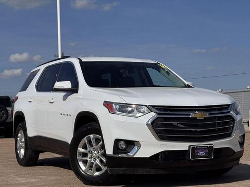 Summit White 2021 Chevrolet Traverse LT Leather