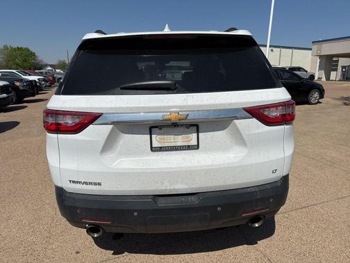 Summit White 2021 Chevrolet Traverse LT Leather