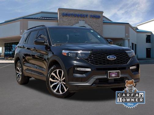 Black Metallic 2022 Ford Explorer ST-Line