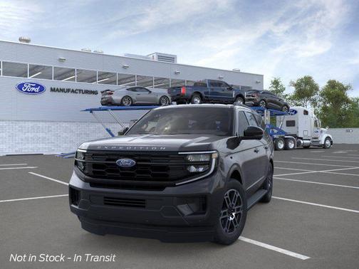 Dark Matter Gray Metallic 2026 Ford Expedition Active