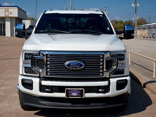 2022 Ford F-350 Platinum