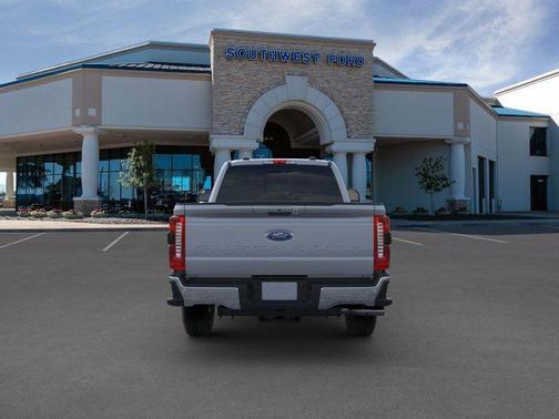 2025 Ford F-350 Lariat Super Duty
