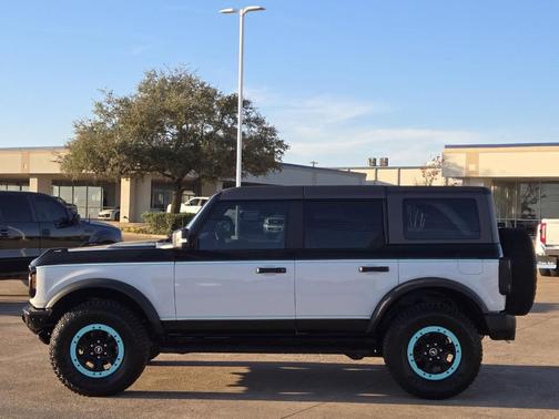 2024 Ford Bronco Wildtrak