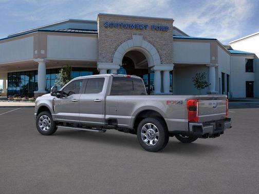 2026 Ford F-350 Lariat Super Duty