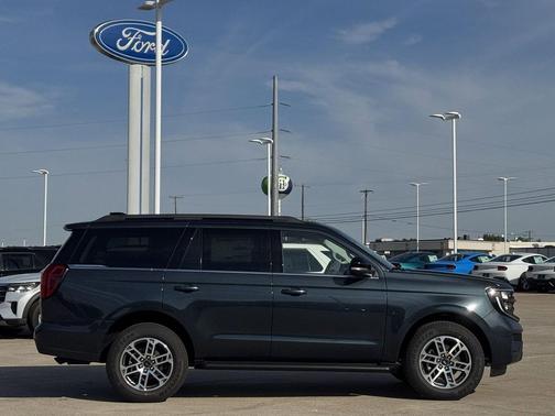 Stone Blue Metallic 2026 Ford Expedition Active