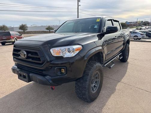 2023 Toyota Tacoma SR
