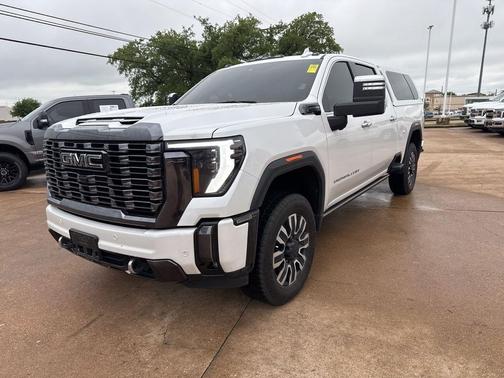 White Frost Tricoat 2024 GMC Sierra 2500 Denali Ultimate