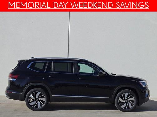 Black 2025 Volkswagen Atlas 2.0T SEL