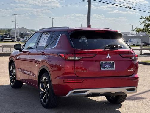 Red Diamond 2023 Mitsubishi Outlander PHEV SEL