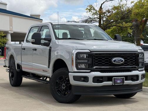 AVALANCHE 2026 Ford F-250 XL