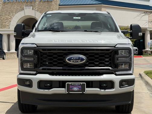 AVALANCHE 2026 Ford F-250 XL