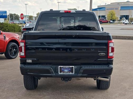 2022 Ford F-150 Platinum
