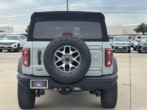 CACTUS GRAY 2023 Ford Bronco Badlands
