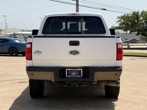 White Platinum Metallic Tri-Coat 2015 Ford F-250 Lariat