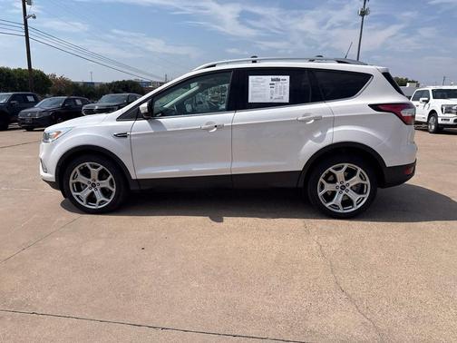 White Platinum 2018 Ford Escape Titanium