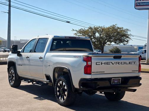 2020 Chevrolet Silverado 2500 Custom