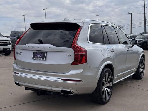 2021 Volvo XC90 T6 Inscription