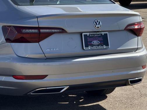 2020 Volkswagen Jetta 1.4T R-Line