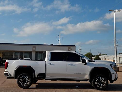 2024 GMC Sierra 2500 Denali Ultimate