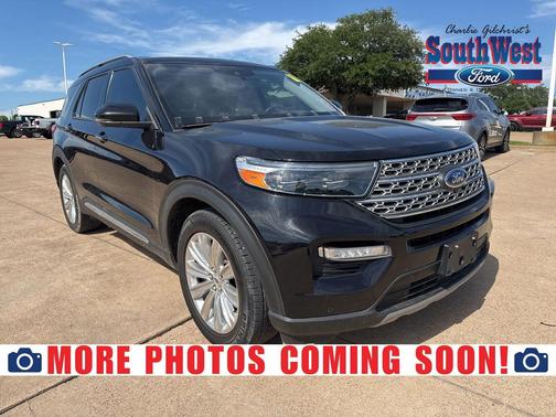 Black Metallic 2023 Ford Explorer Limited