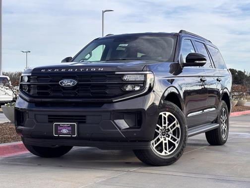 2026 Ford Expedition Active