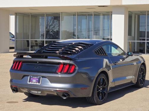 2017 Ford Mustang GT