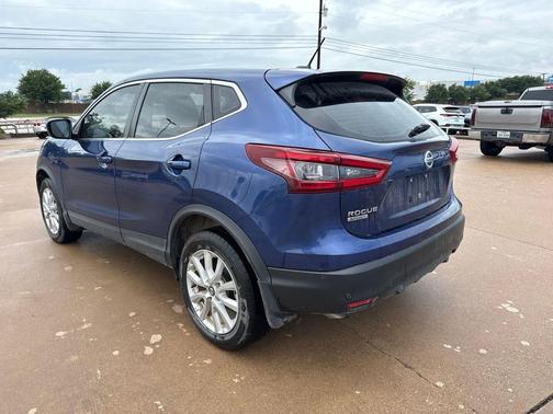 Caspian Blue Metallic 2021 Nissan Rogue Sport S