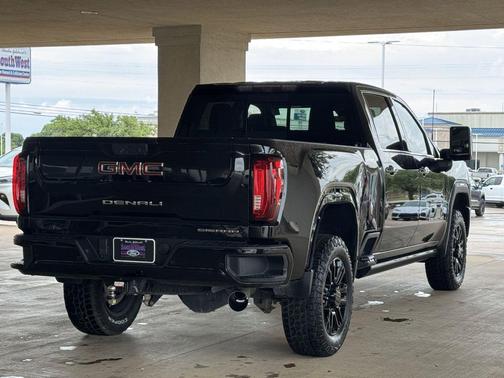 Ebony Twilight Metallic 2022 GMC Sierra 2500 Denali