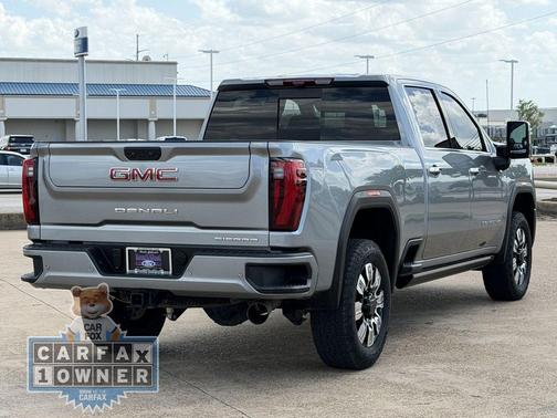 Sterling Metallic 2024 GMC Sierra 2500 Denali