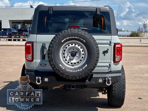 2022 Ford Bronco Base