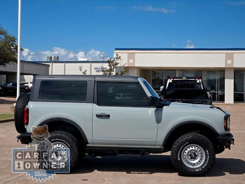 2022 Ford Bronco Base