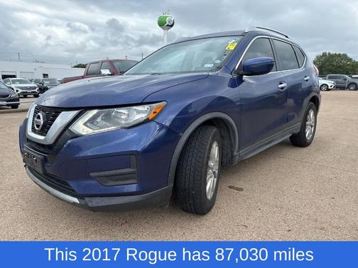 2017 Nissan Rogue SV