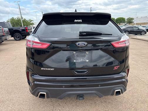 Black Metallic 2019 Ford Edge ST