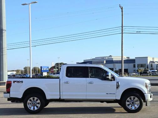 2022 Ford F-350 Platinum