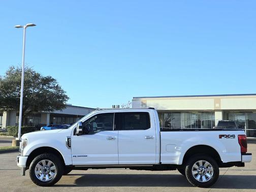 2022 Ford F-350 Platinum