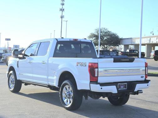 2022 Ford F-350 Platinum