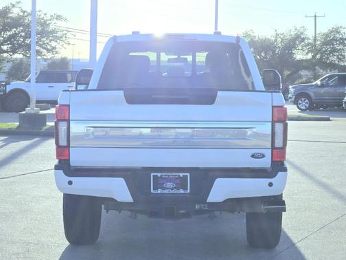 2022 Ford F-350 Platinum