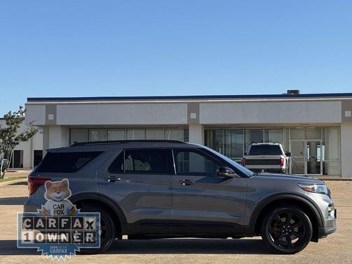 CARBONIZED GRAY METALLIC 2021 Ford Explorer ST
