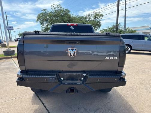 Granite Crystal Metallic Clearcoat 2018 RAM 2500 Tradesman