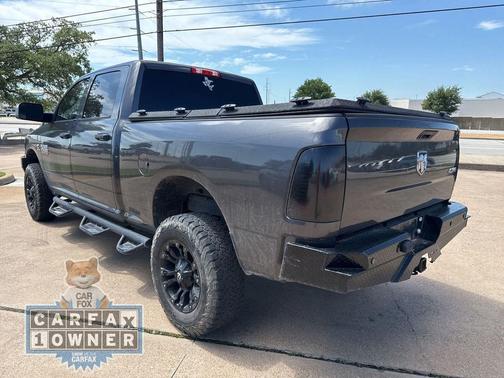 Granite Crystal Metallic Clearcoat 2018 RAM 2500 Tradesman