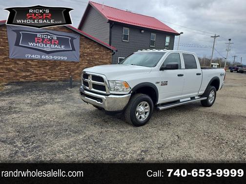 2017 RAM 2500 Tradesman Crew Cab 4x4 6'4' Box