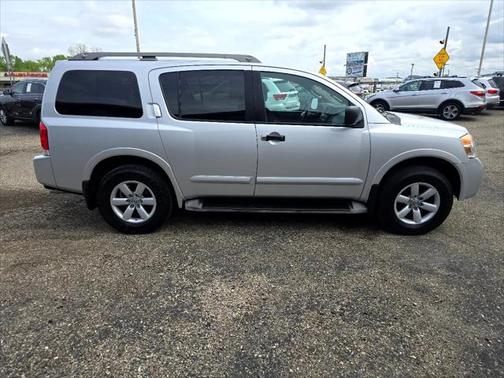 2013 Nissan Armada SV
